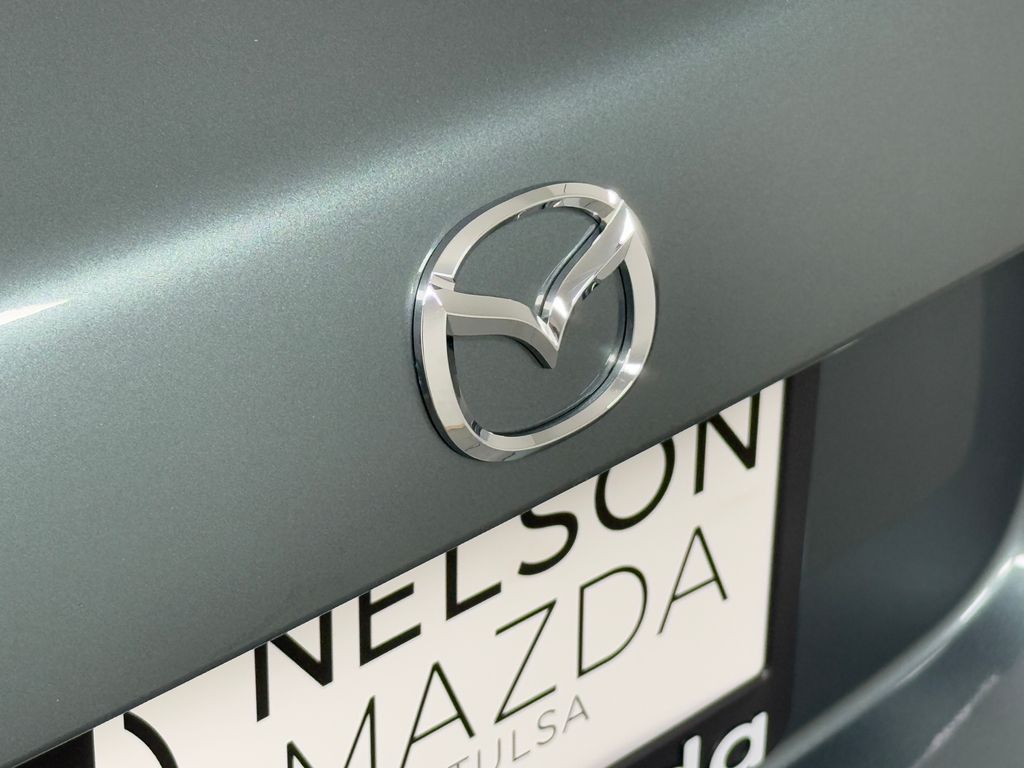 Used 2013 Gray Mazda Sport image 17