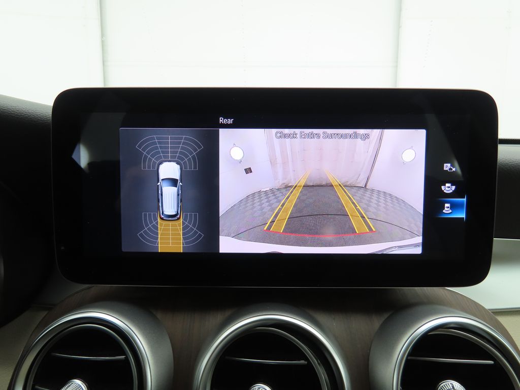 Thumbnail: 2021 Mercedes-Benz GLC - 14