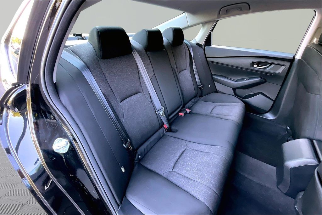 2023 Honda Accord LX - Photo 16