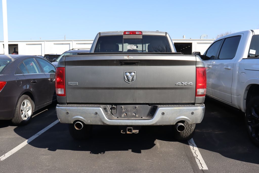 2011 RAM 1500 Laramie 3