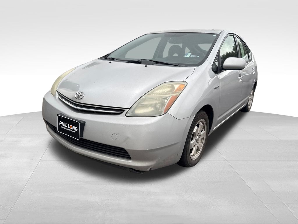 Silver 2006 Toyota Prius Hatchback Front-Wheel Drive Continuously Variable Transmission