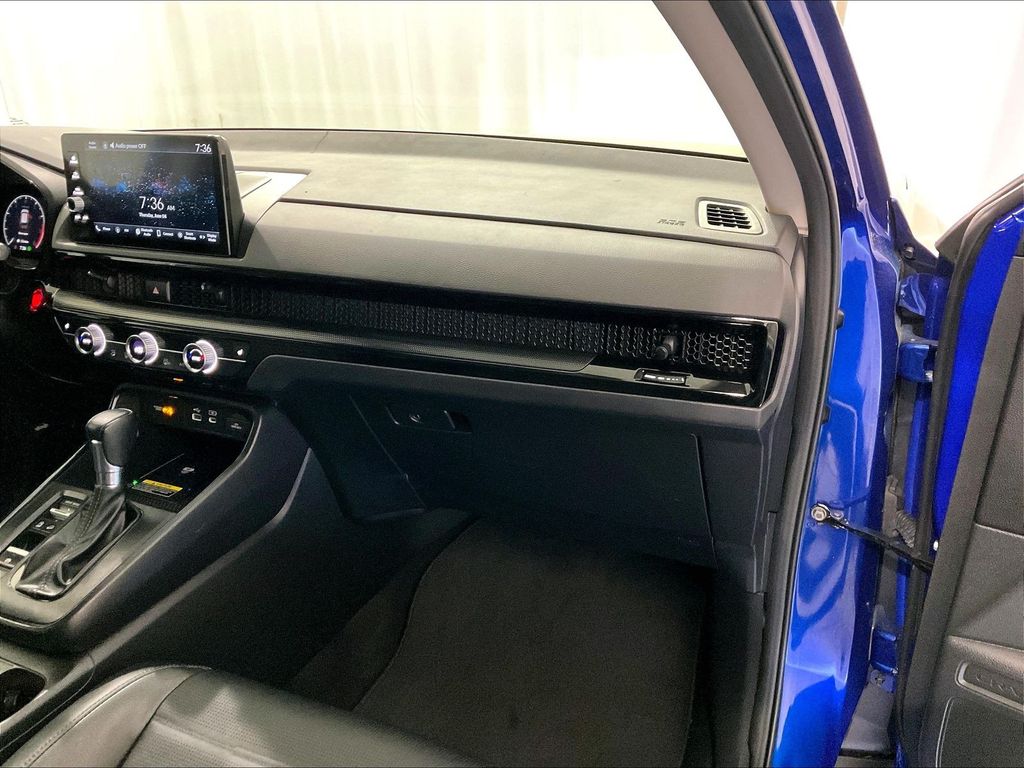 2023 Honda CR-V — photo 13