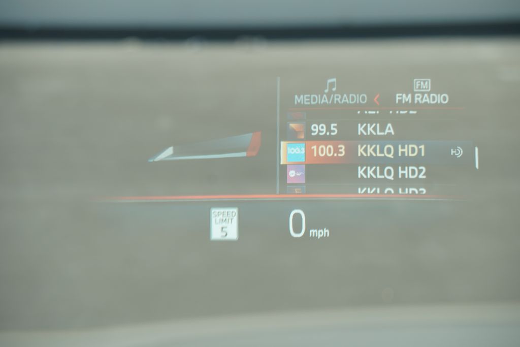 Thumbnail: 2026 BMW 7 Series - 8