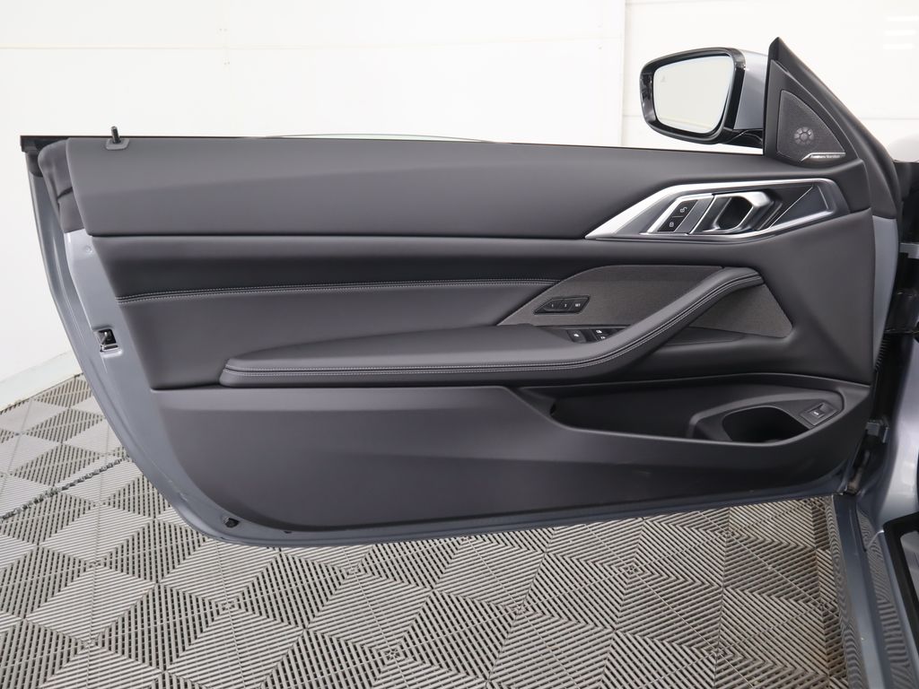 Thumbnail: 2026 BMW 4 Series - 32