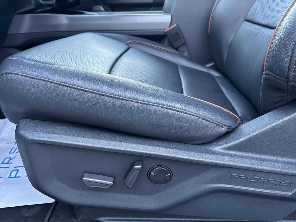 New 2026 Star White Metallic Tri-Coat Ford F-250® Lariat® image 14
