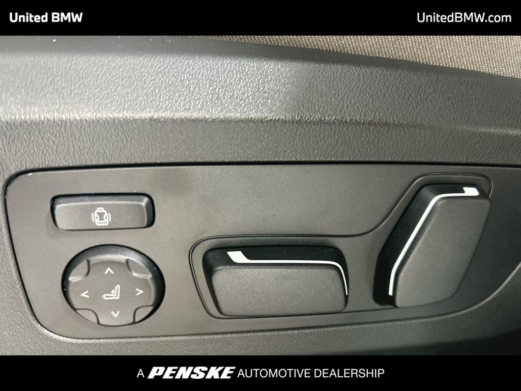 Thumbnail: 2026 BMW X3 - 12