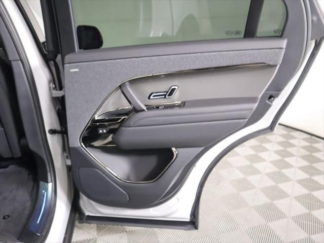 Thumbnail: 2026 Land Rover Range Rover Sport - 29