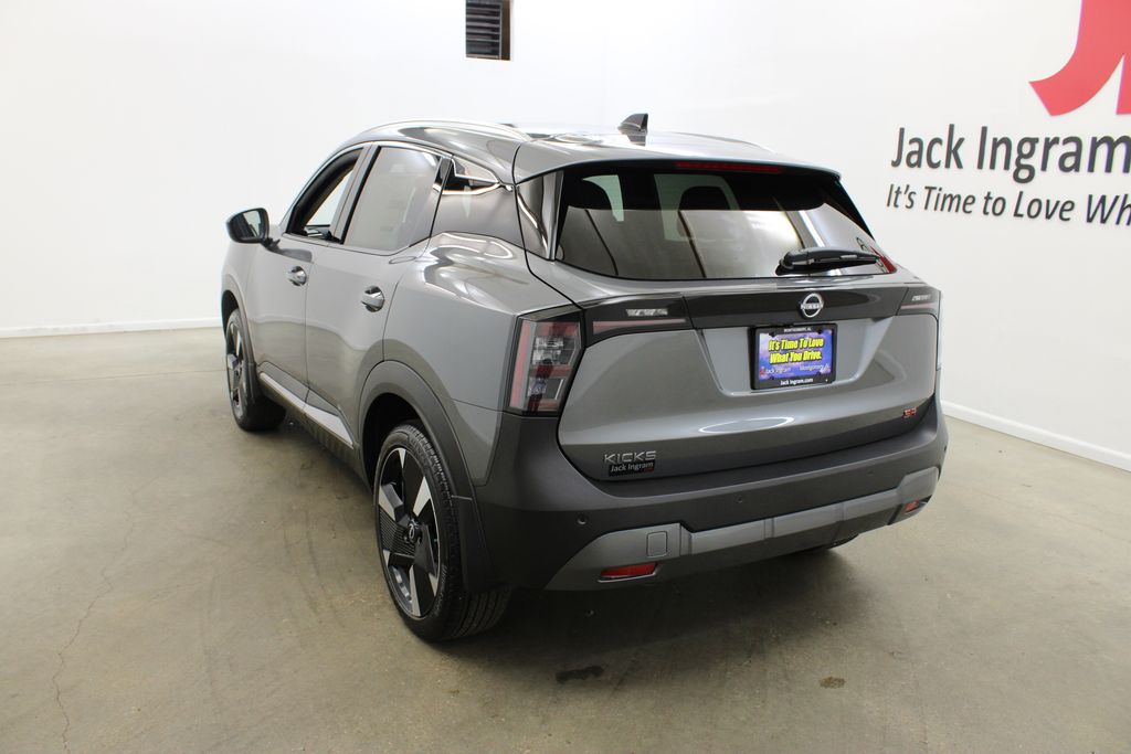 new 2026 Nissan Kicks car, priced at $29,690