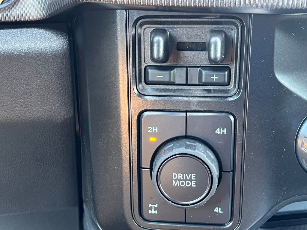 2025 Ford F-250SD Platinum White at Walterboro Ford