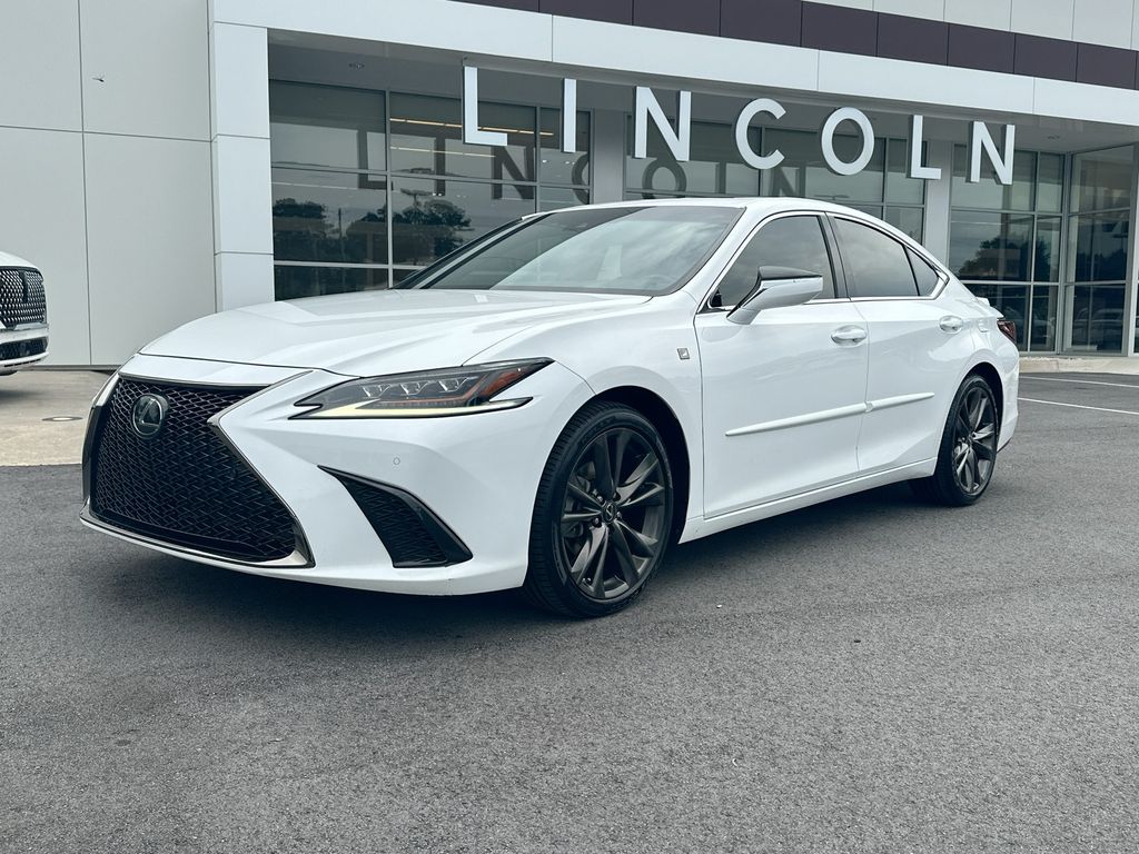 2019 Lexus ES