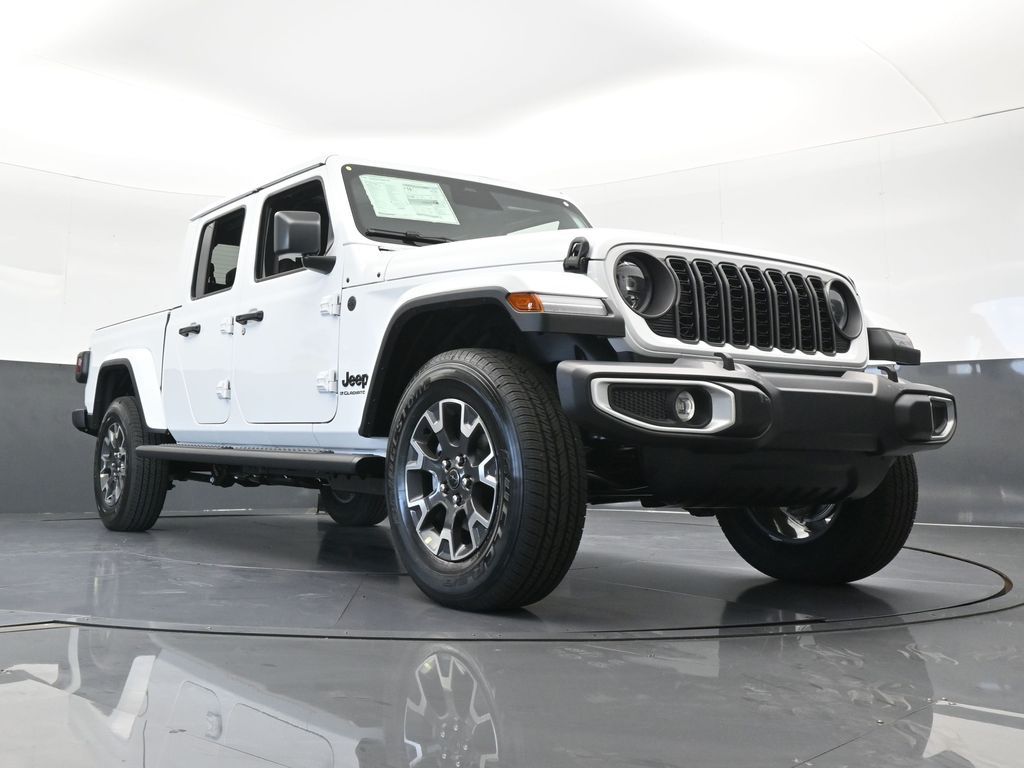 New 2026 Bright White Clearcoat Jeep Sahara image 59