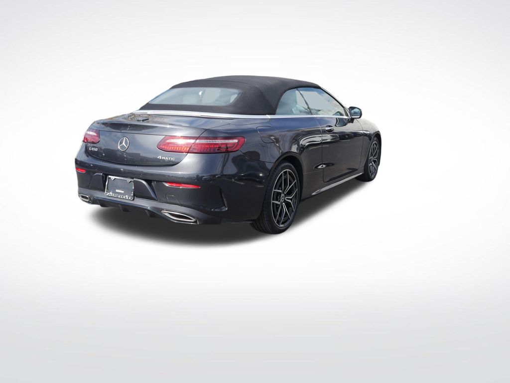 Thumbnail: 2022 Mercedes-Benz E-Class - 5