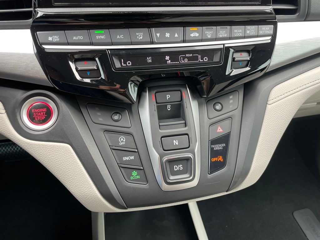 Thumbnail: 2026 Honda Odyssey - 18