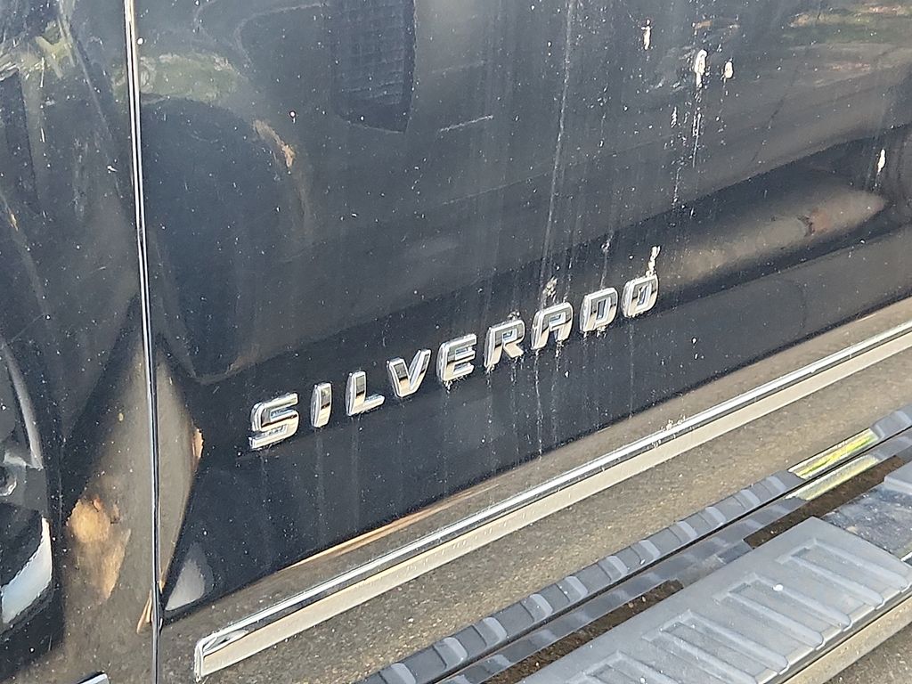 Thumbnail: 2015 Chevrolet Silverado 1500 - 4