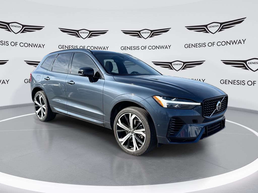 2022 Volvo XC60 Recharge R-Design Extended Range eAWD