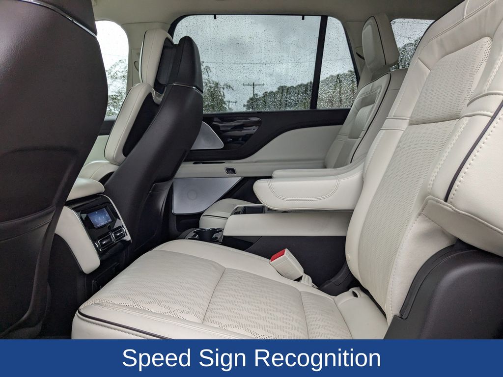 2023 Lincoln Aviator Black Label