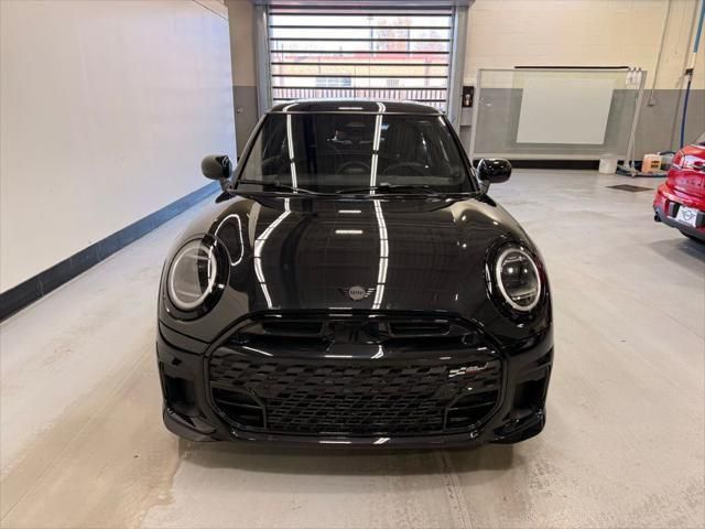 Thumbnail: 2026 MINI Cooper - 8