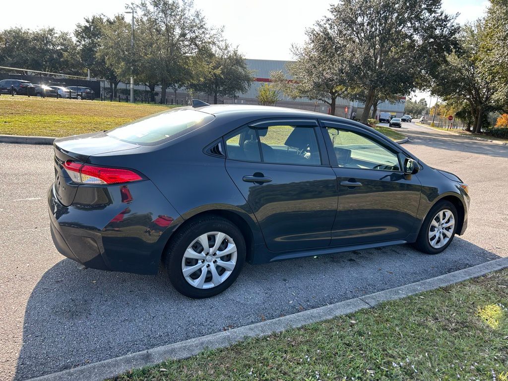 Thumbnail: 2023 Toyota Corolla - 5