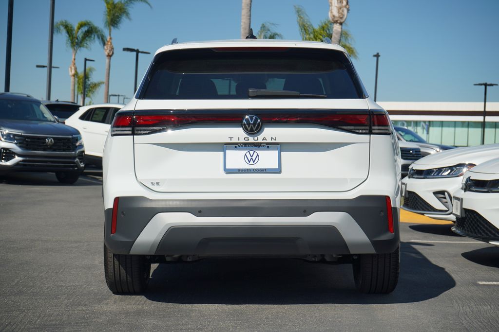 Thumbnail: 2026 Volkswagen Tiguan - 4