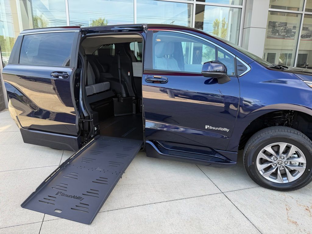 used 2026 Toyota Sienna car, priced at $89,903