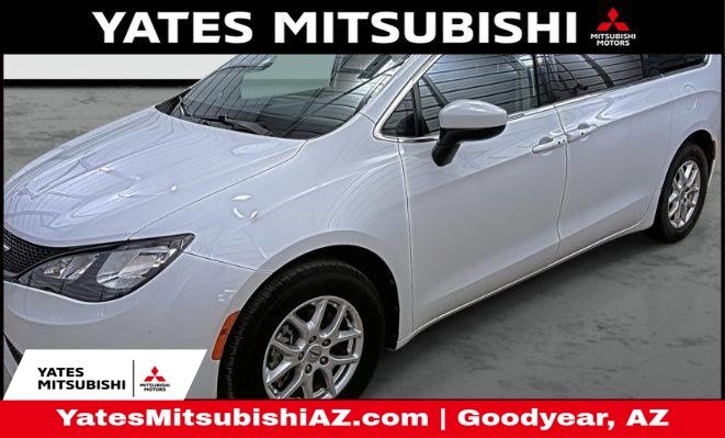 Bright White Clearcoat 2022 Chrysler Voyager LX FWD Minivan Front-Wheel Drive 9-Speed Automatic