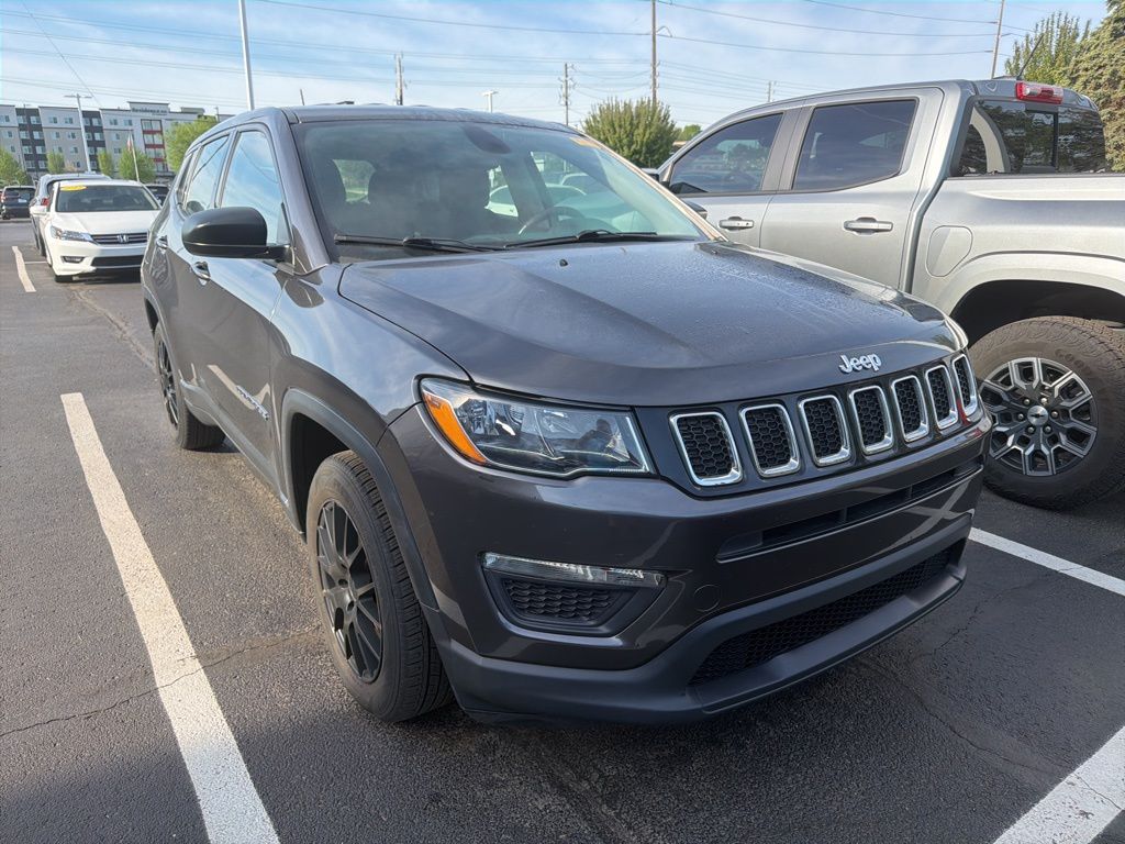 Thumbnail: 2019 Jeep Compass - 4