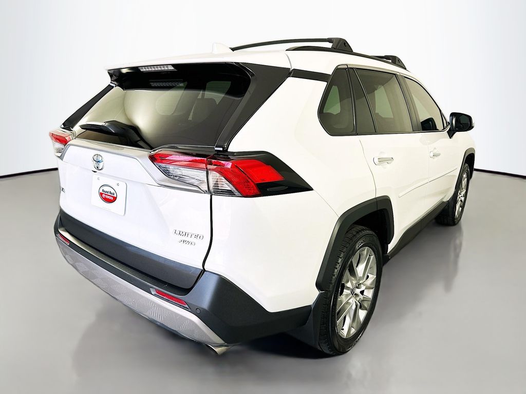 Thumbnail: 2025 Toyota RAV4 - 5