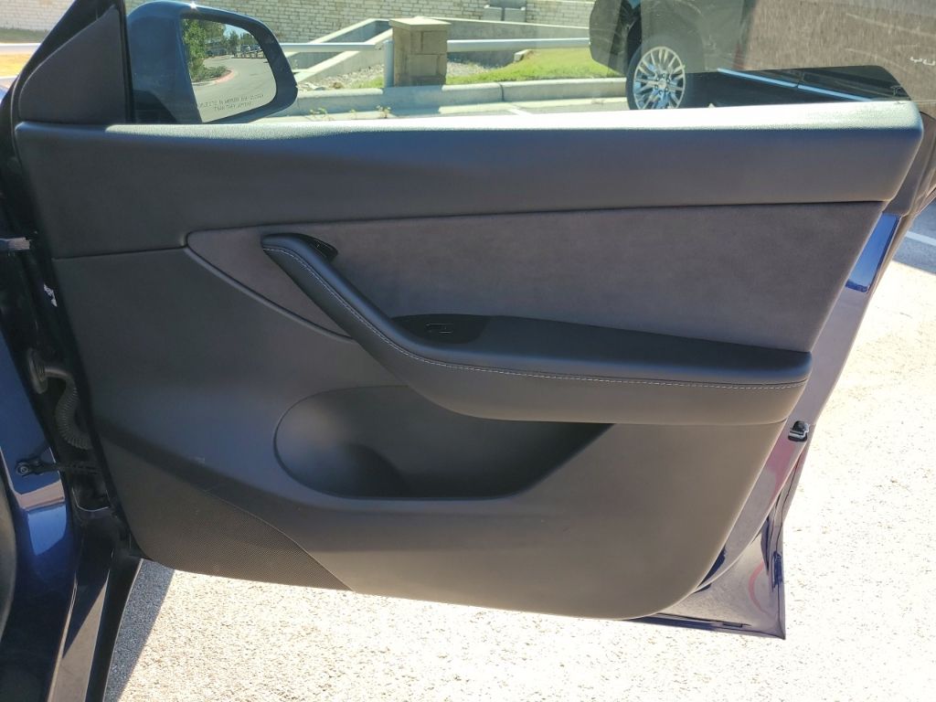 Used Car 2020 Tesla Model Y  Performance For Sale Under $30,000 In Austin, Texas