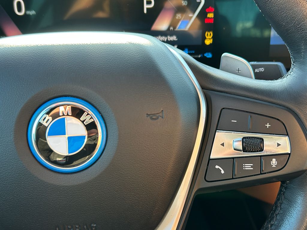 Thumbnail: 2023 BMW 3 Series - 20