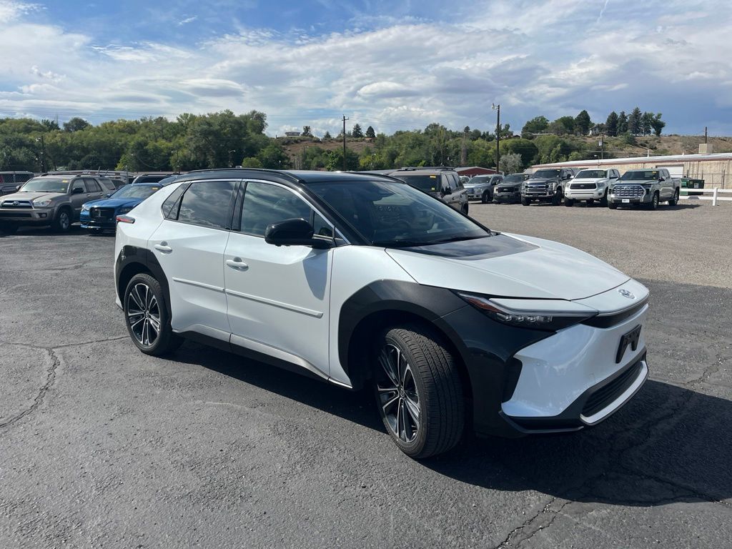 Pearl 2023 Toyota bZ4X SUV / Crossover All-Wheel Drive Automatic