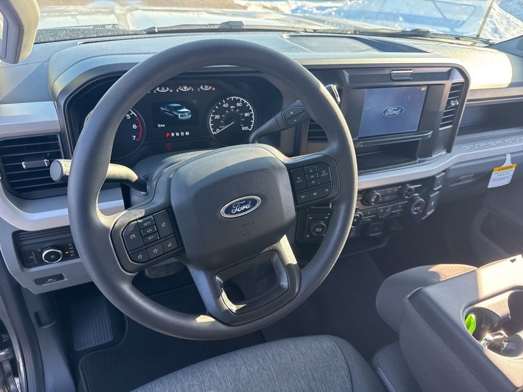 New 2026 Gray Ford XL image 13