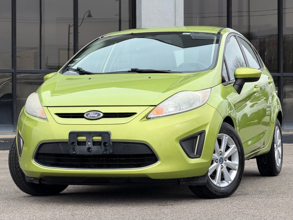 2011 Ford Fiesta SE Hatchback