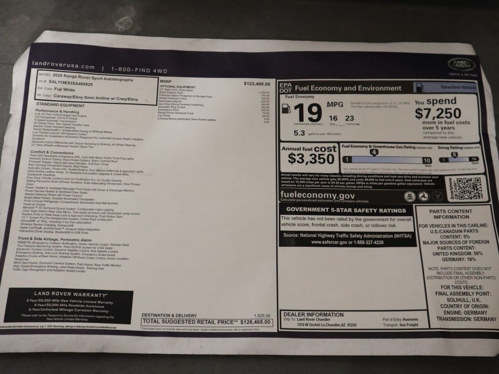 Thumbnail: 2025 Land Rover Range Rover Sport - 9