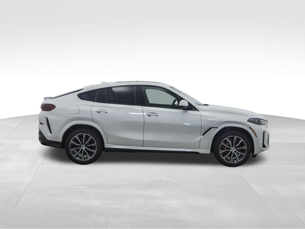 Thumbnail: 2026 BMW X6 - 6