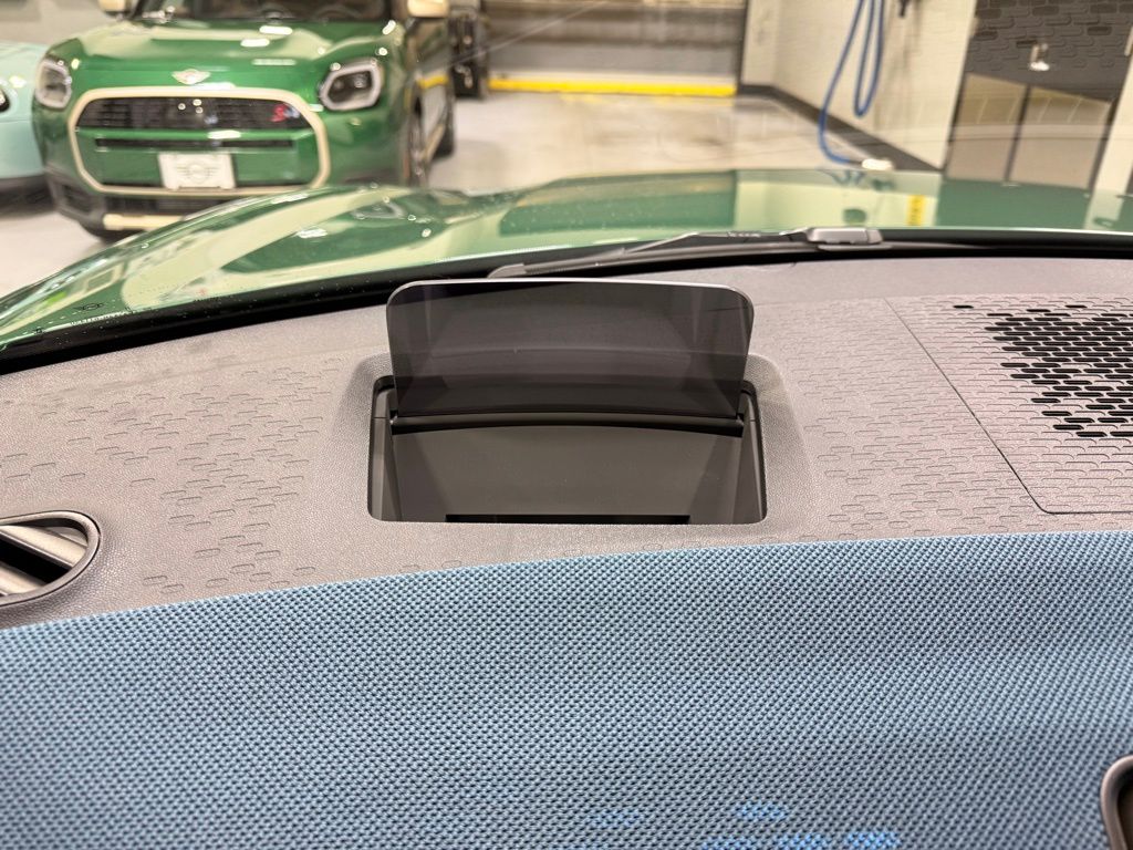 Thumbnail: 2026 MINI Cooper Countryman - 15