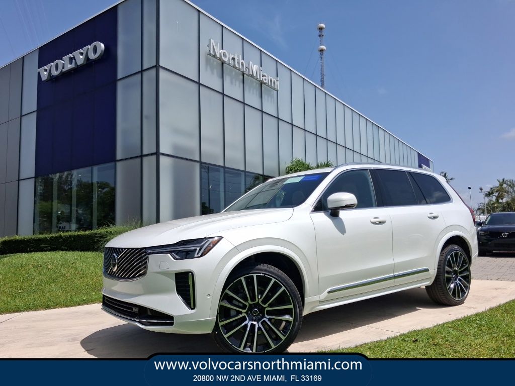 2026 Volvo XC90 B6 Plus 7-Seater
