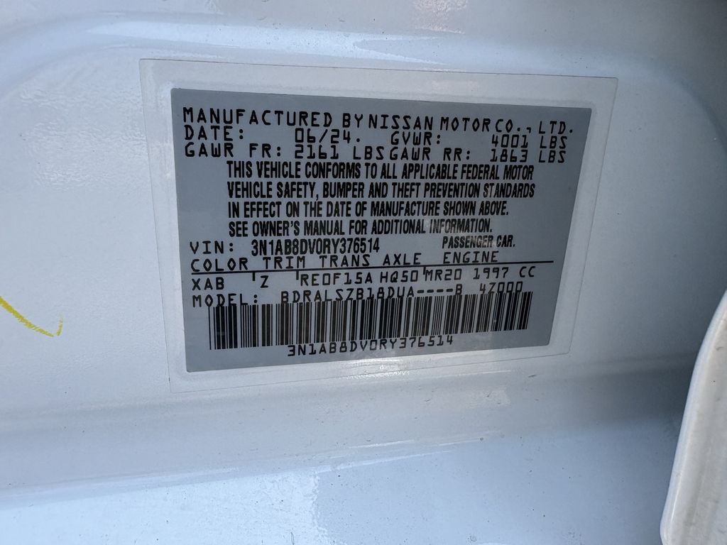 2024 Nissan Sentra SR White at North Houston Mitsubishi