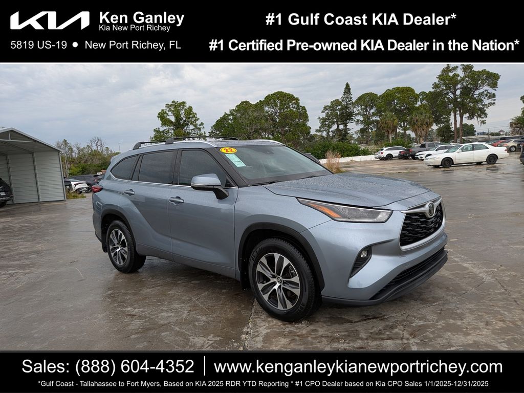 2021 Toyota Highlander XLE AWD