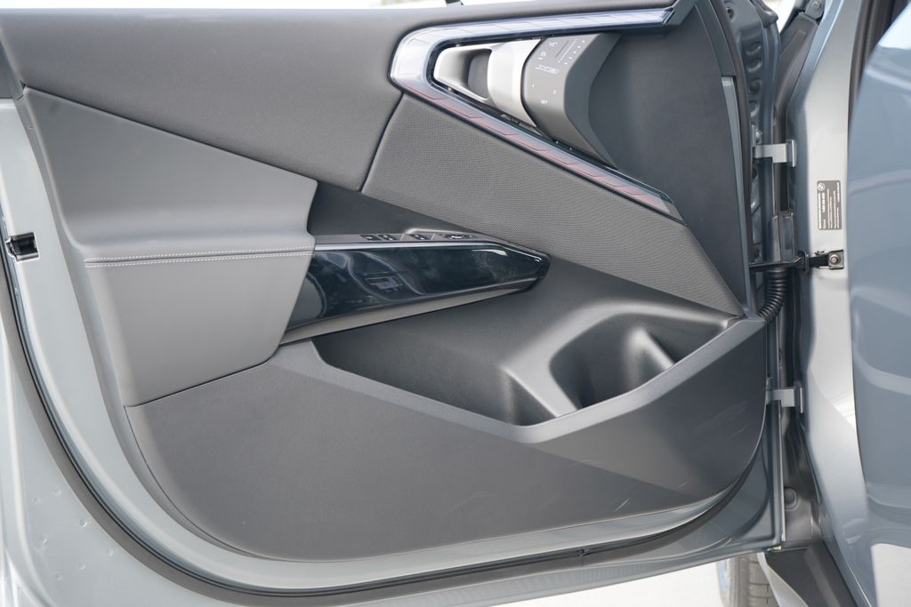 Thumbnail: 2026 BMW X3 - 9
