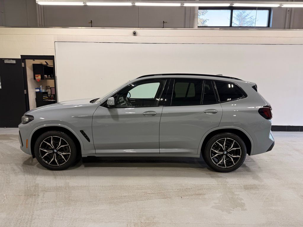 Thumbnail: 2023 BMW X3 - 2