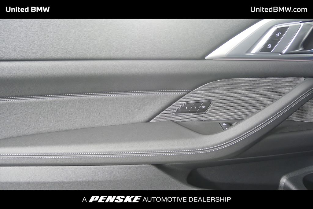 Thumbnail: 2026 BMW 4 Series - 9