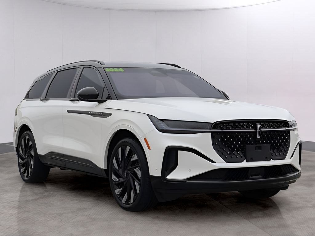 View vehicle photo 3