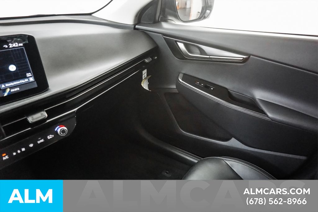 Used 2025 Gray Kia Light image 41