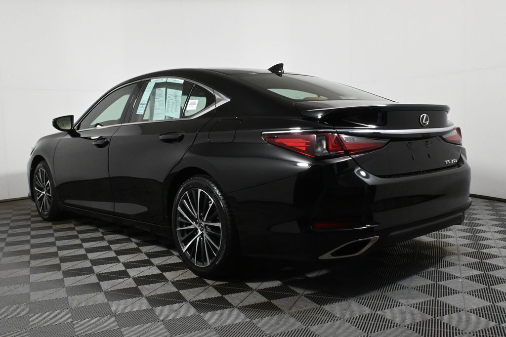 2022 Lexus ES 350 5