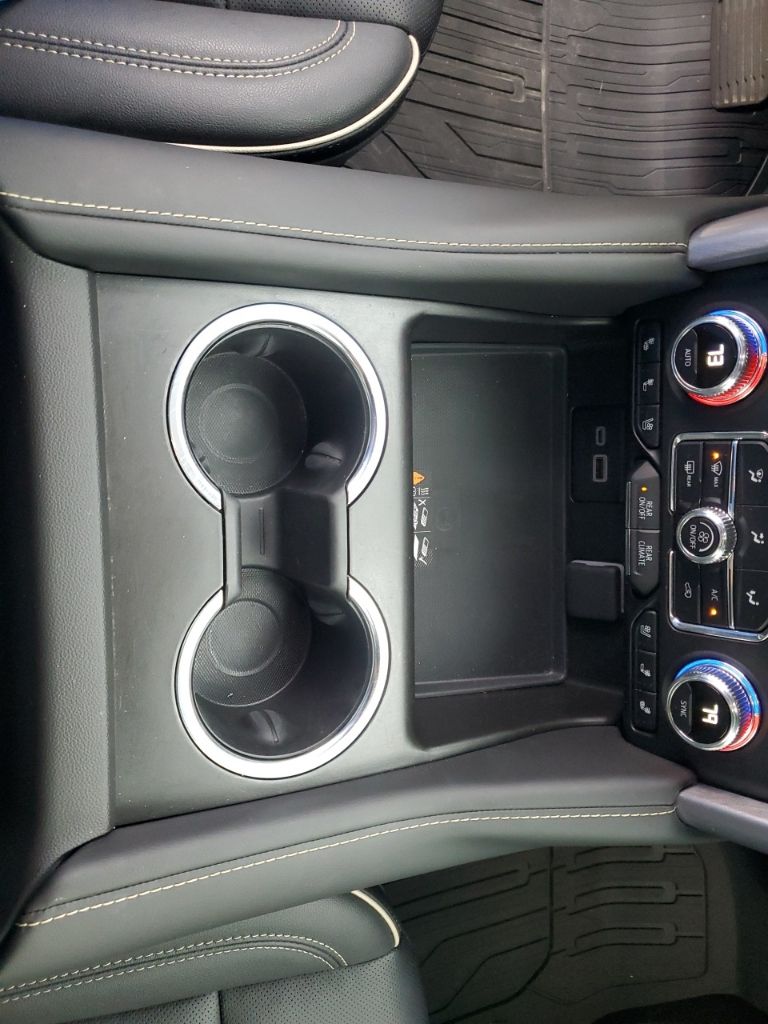 Used Car 2024 Gmc Yukon Xl  Slt For Sale Under $70,000 In Austin, Texas