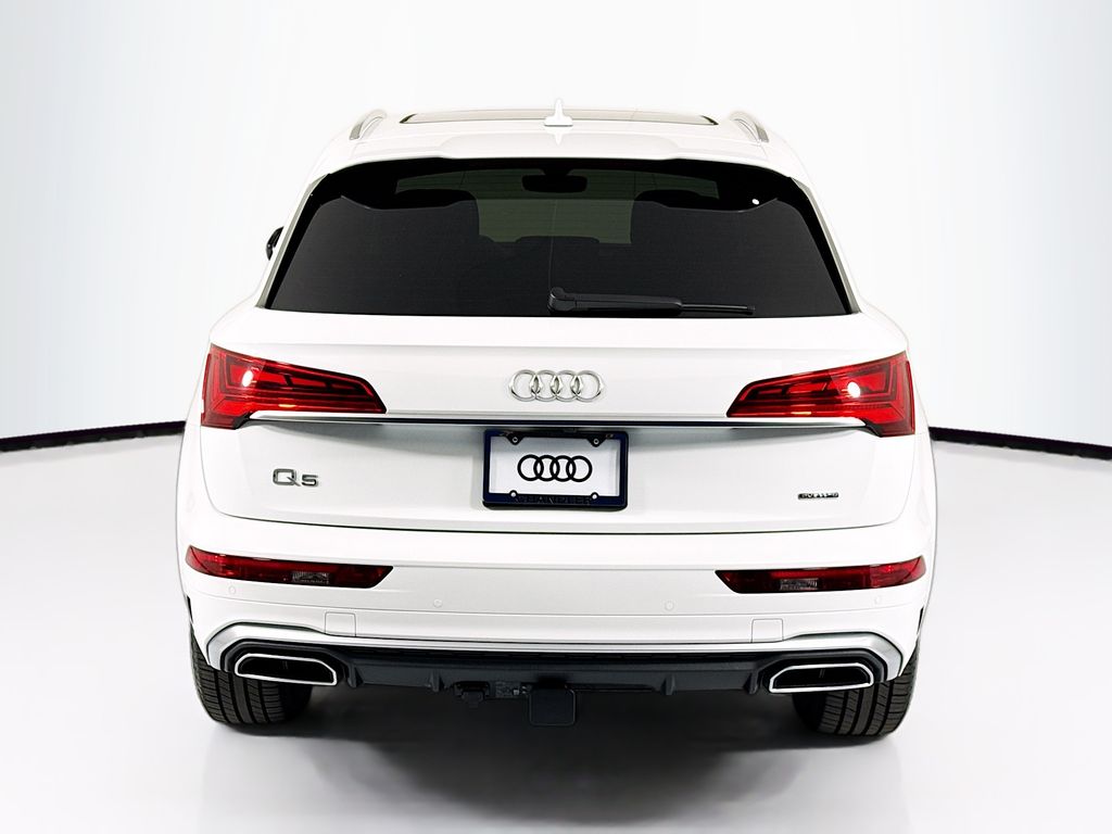Thumbnail: 2023 Audi Q5 - 6