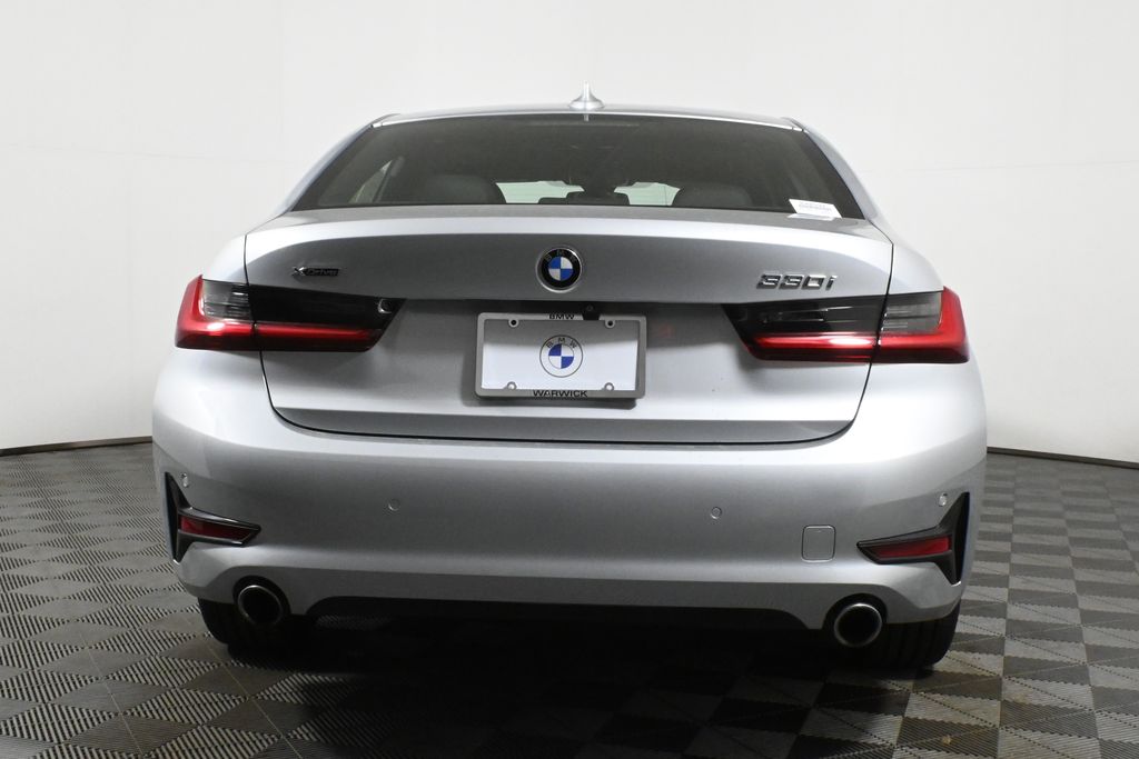 2019 BMW 3 Series 330i xDrive 6