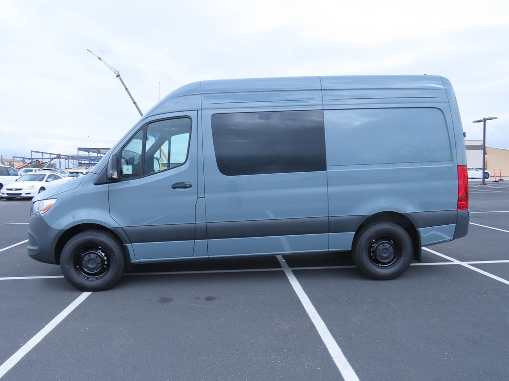 2024 Mercedes-Benz Sprinter 2500 8