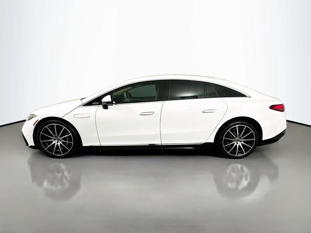 Thumbnail: 2022 Mercedes-Benz EQS - 8