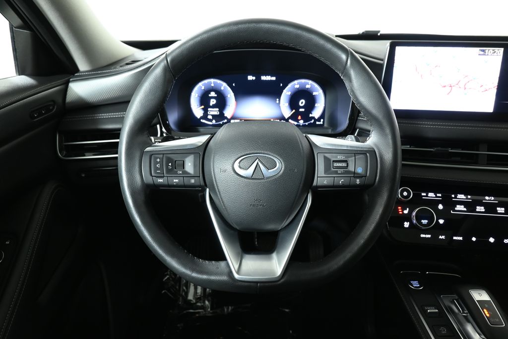 Thumbnail: 2023 INFINITI QX60 - 15